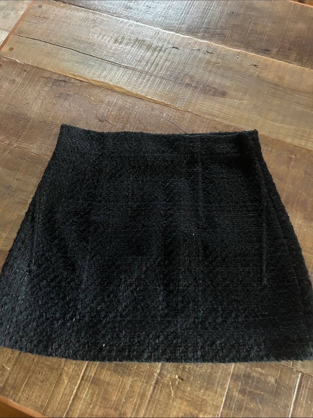 Zara Black Textured BouclΓ© Mini Skirt